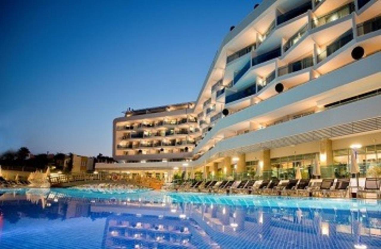 Selene Beach & Spa Hotel (Adults Only) Avsallar Luaran gambar